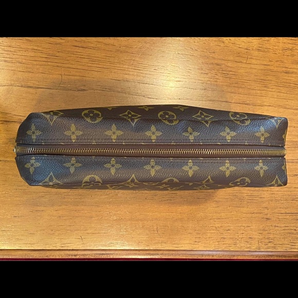 LV Trousse Bag - Picture 3 of 10